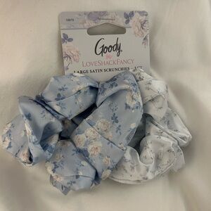 LoveShackFancy x Goody Large Satin Scrunchies - Blue